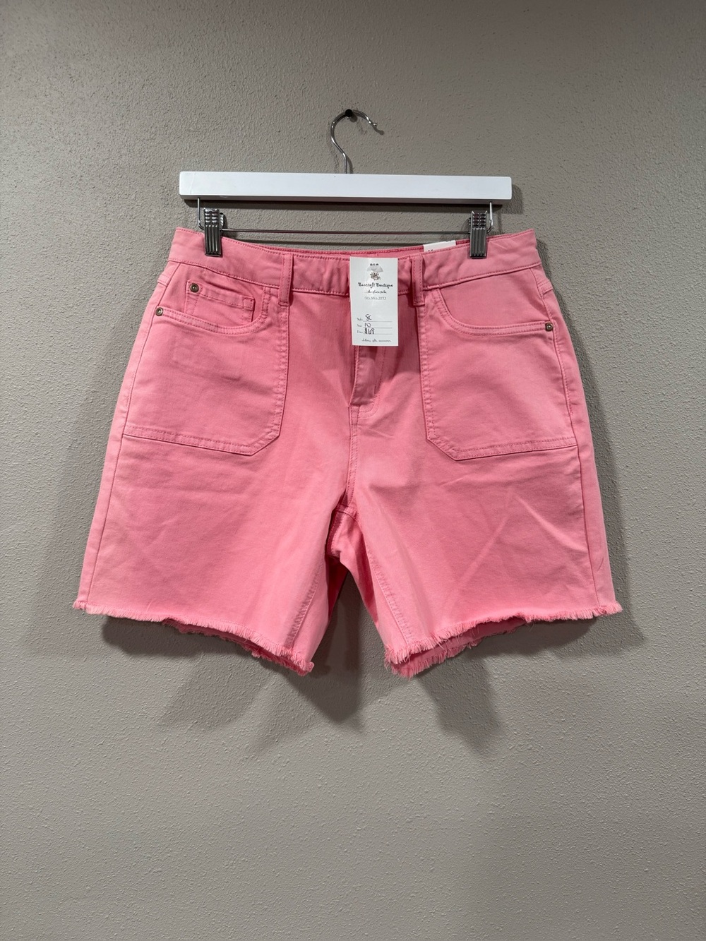 NWT Tribal Jeans Hot Pink Shorts - Picture 1 of 6